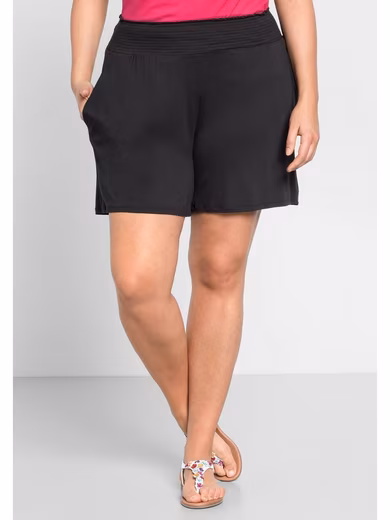 Casual-fit Shorts Plus Sizes