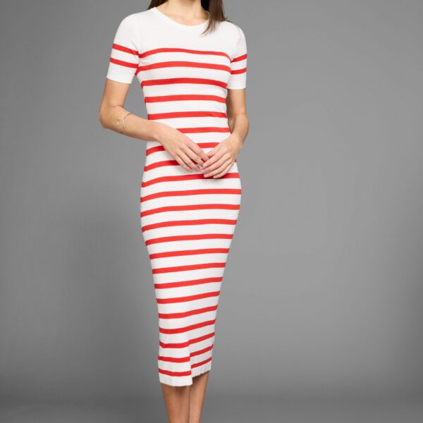 Knitted Dress calf-length, modern, made of viscose blend, short sleeve