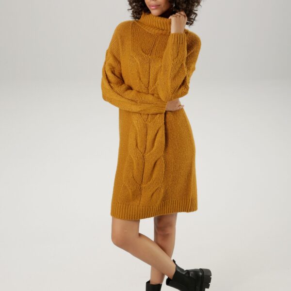 Knitted Dress with extravagant cable pattern