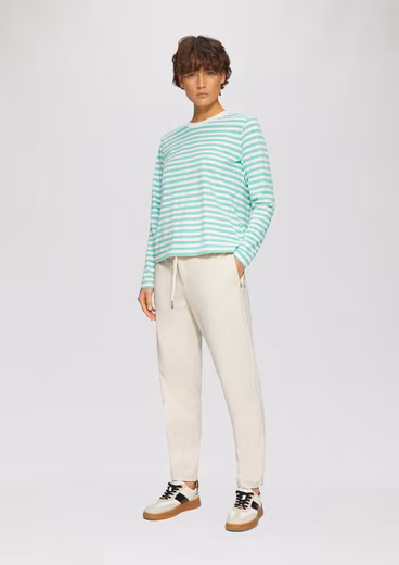 7/8-length jogging pants made of structured jersey