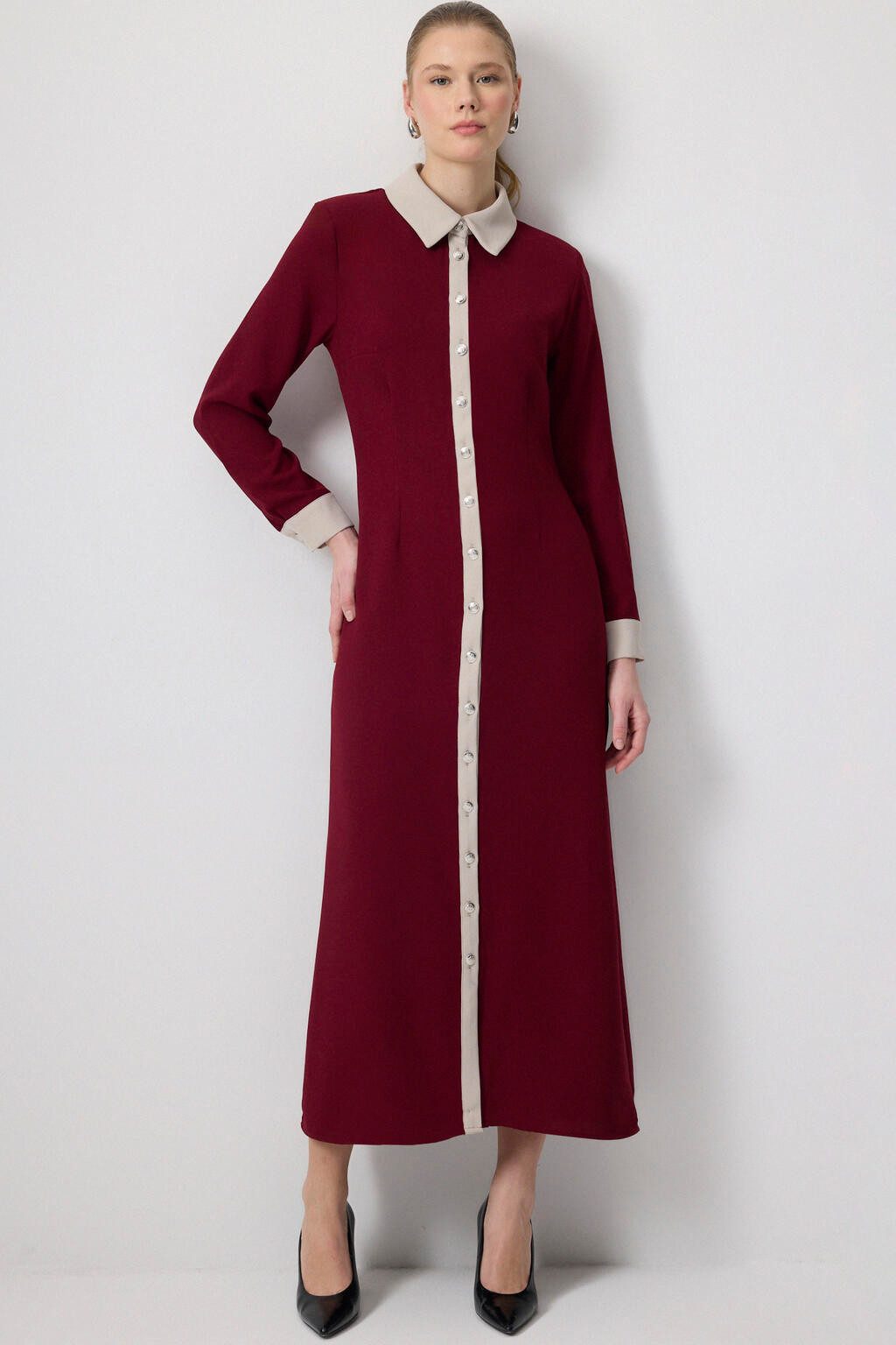 Maxi dress CREPE DRESS WITH BUTTON DETAILS - Image 2