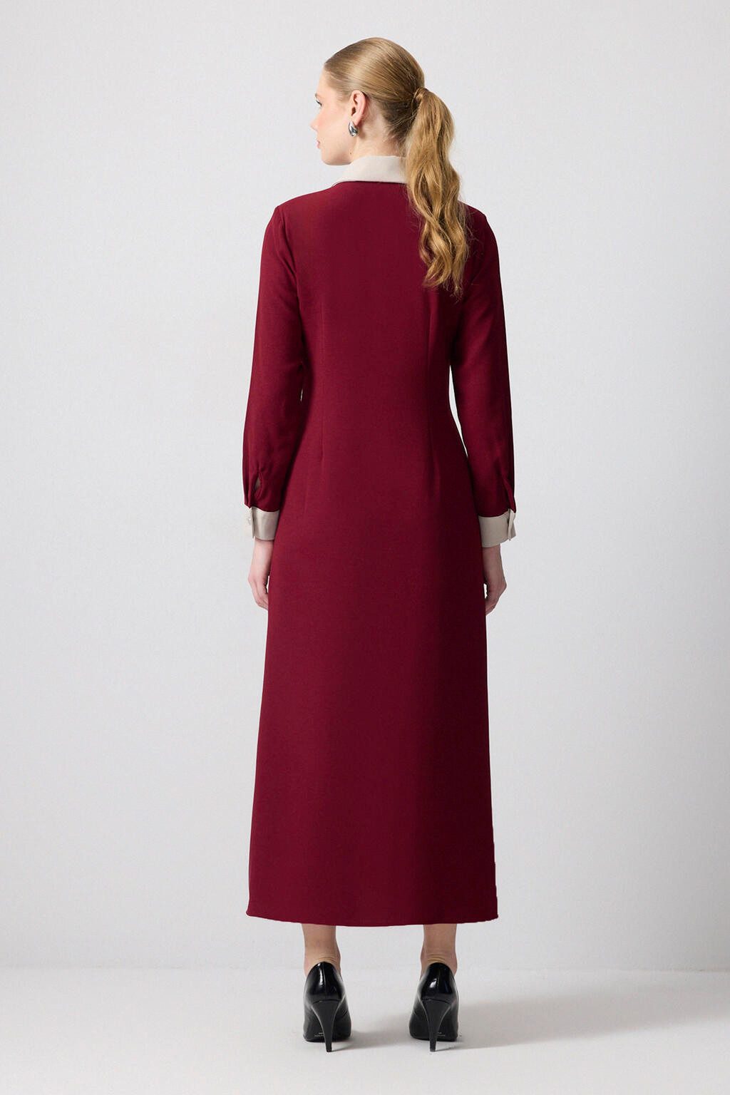 Maxi dress CREPE DRESS WITH BUTTON DETAILS - Image 3