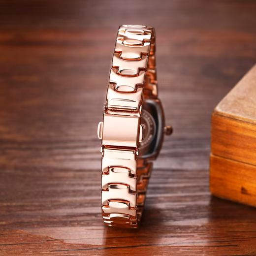 Women Watch with rhinestones black and white gift Valentine's Day Watch Elegant couple watch with quartz movement & 3ATM water resistant - Image 3