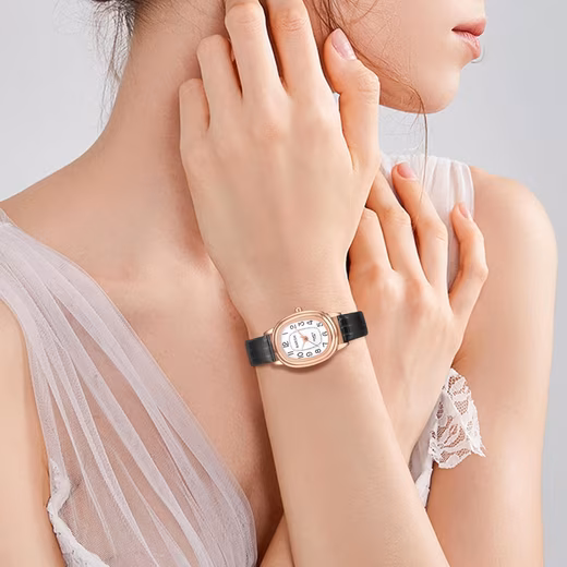 women's watch Elegant with Cuban leather strap & sparkling dial - Image 2