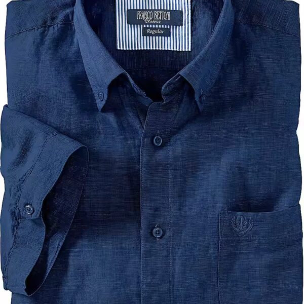 Linen shirt wonderfully light and pleasantly cool