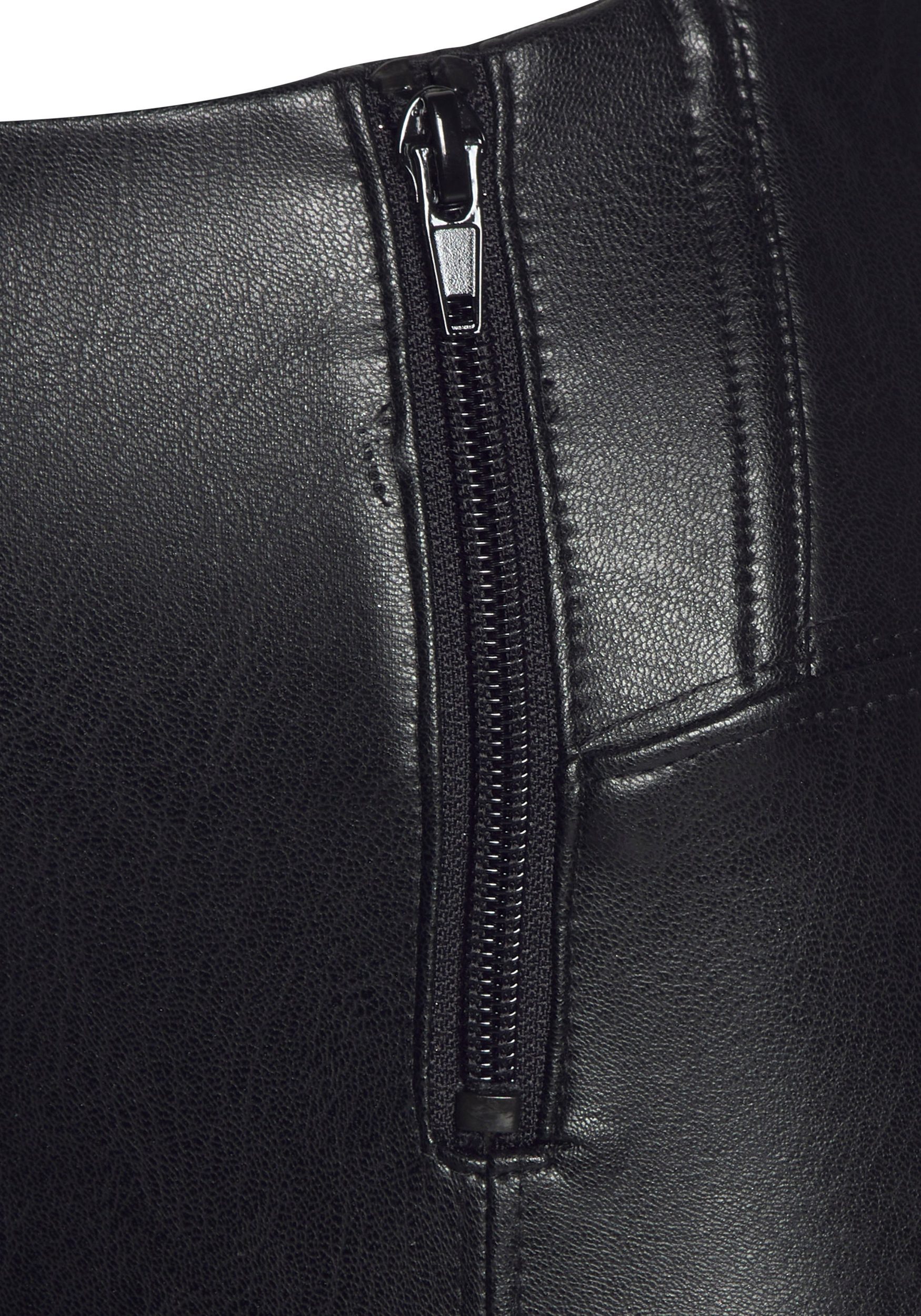 Leggings in leather look with zippers, loungewear - Image 7