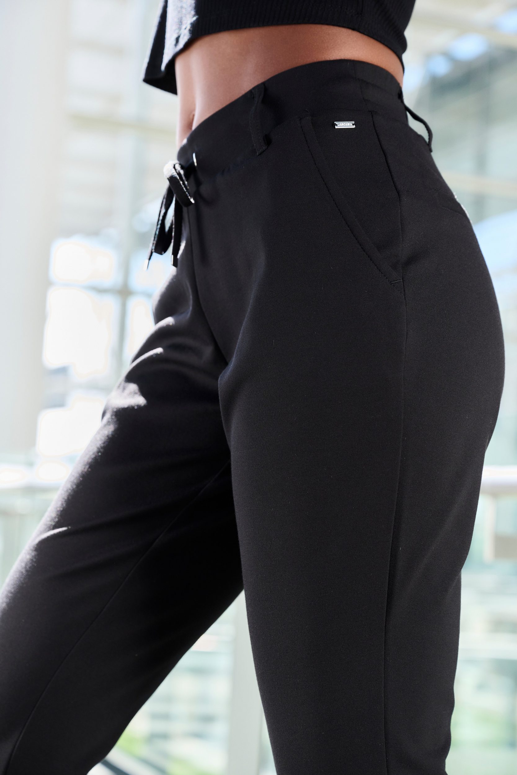 Capri leggings with side pockets, loungewear - Image 8