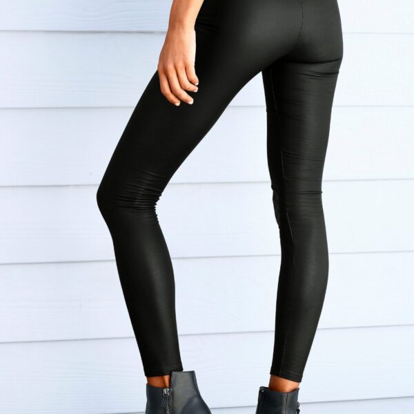 Thermal leggings with softly roughened inside
