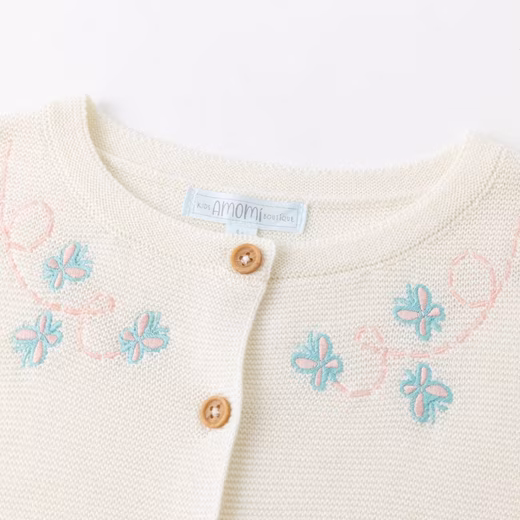 Cardigan ecru with cute butterfly embroidery button closure 3 buttons in front then open - Image 3