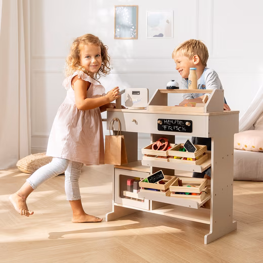 Shop Made of natural wood, beige, including 40-piece shop accessories