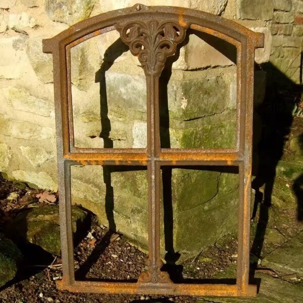 Iron window, cast iron window, stable window -Gretje- hinged