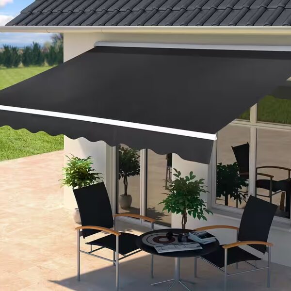 Semi-cassette awning Width: 500 cm, Projection: 300 cm