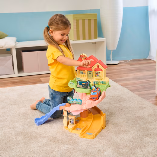 Tut Tut Baby Flitzer play world - Bluey's family home - Image 2
