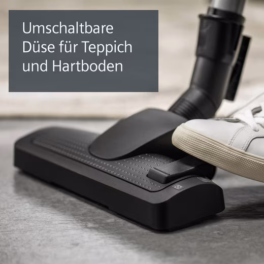 Vacuum cleaner iQ300 plus VSP3T212, Made in Germany, hygiene filter, compact - Image 4