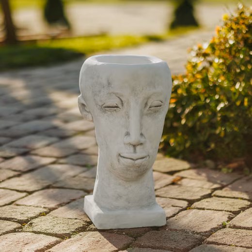 Head-shaped flower pot/planter, stone figure, H. 41 cm, 20 kg, 2 liters