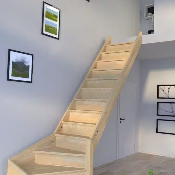Space-saving wooden staircase Corfu ¼ turn design right-hand - without railing - with