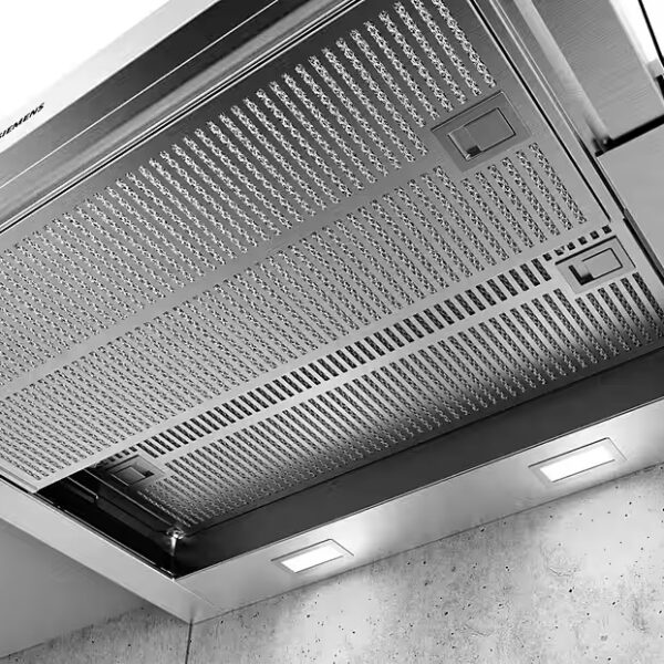 Flat screen hood LI67RA561