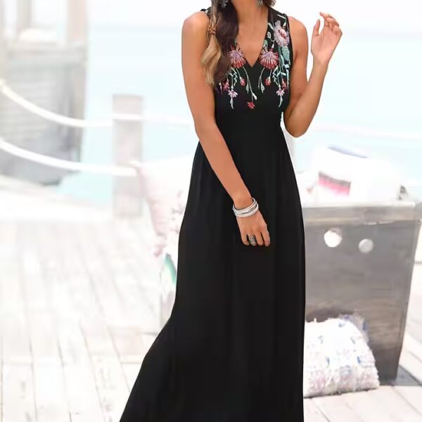 Maxi dress Summer dress with print on the front and tie belt at the back, casual-chic