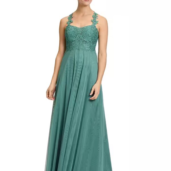 Evening dress for women with lace