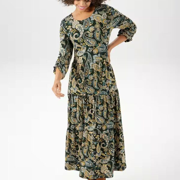 Jersey dress with a color-coordinated paisley pattern