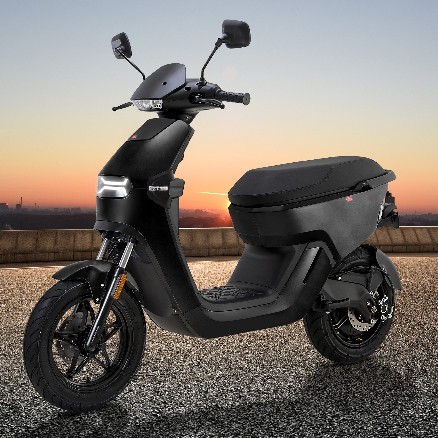 EM1 electric scooter - Image 28