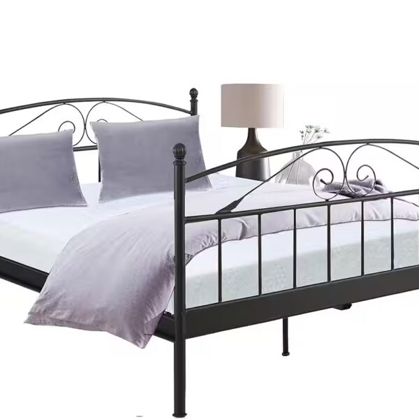 Bolte metal bed