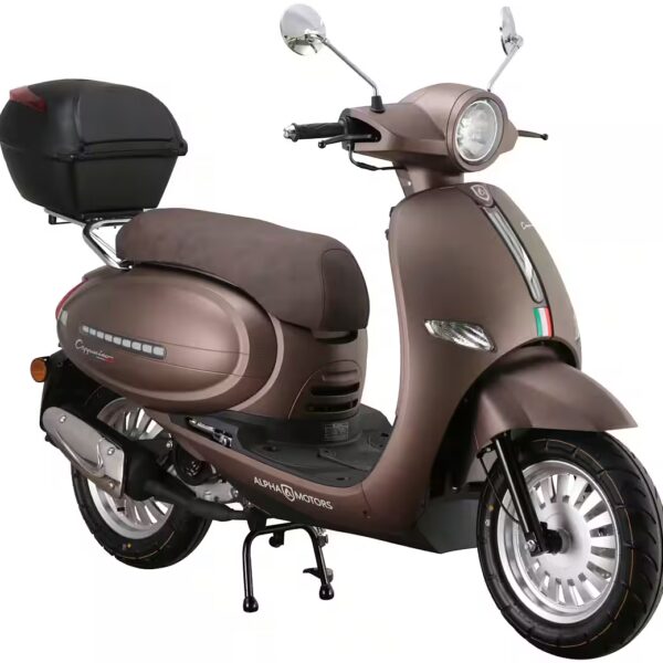 Cappuccino motor scooter