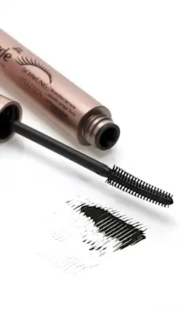 Mascara Sweep & Precision 010 Black, 10 ml - Image 3