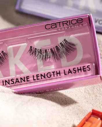 Insane Length false eyelashes (1 pair), 2 pieces