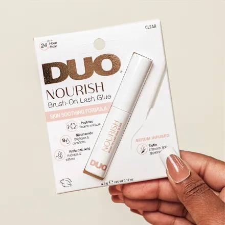 Eyelash glue Nourish Brush-On Clear, 4.9 g