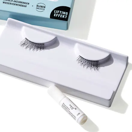 Artificial eyelashes Big Lash Love Partly (1 pair), 1 pc.